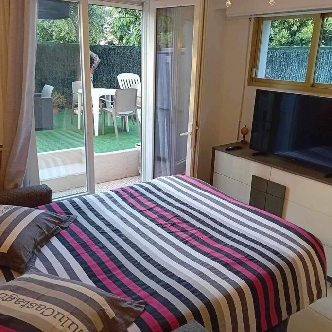Studio Cosy Terrasse Front Mer Cagnes-sur-Mer Zewnętrze zdjęcie