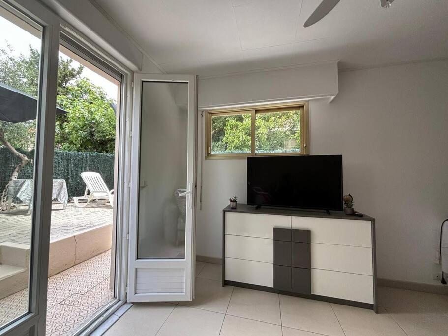 Studio Cosy Terrasse Front Mer Cagnes-sur-Mer Zewnętrze zdjęcie